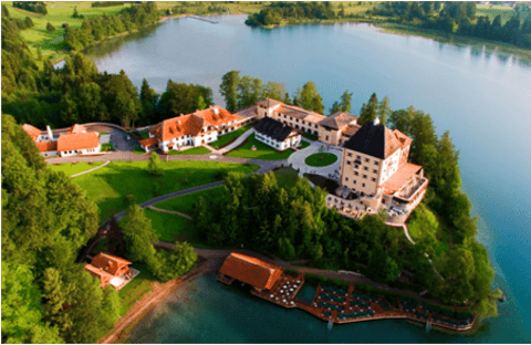 Buy or gift Bonvoy points this holiday season and save 33%