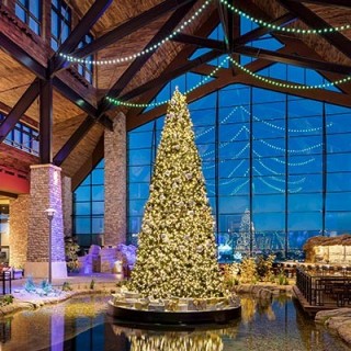 So.Much.Christmas by Gaylord Hotels